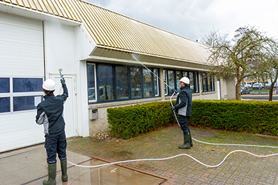 k-specialistische reiniging - schoonmaak - Friss Dienstverlening 400x267